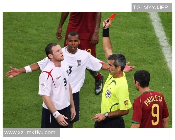 英格兰国家队庆祝鲁尼四十岁生日重温昔日辉煌瞬间