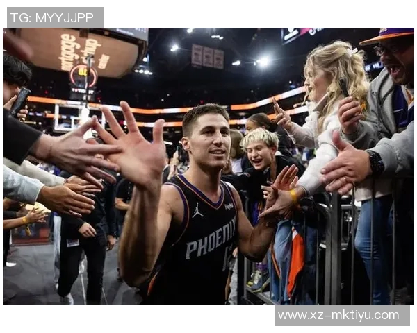 吉莱斯皮上半场三分球五投五中砍下15分4篮板5助攻表现完美无失误 吉莱斯皮上半场三分球五投五中砍下15分4篮板5助攻表现完美无失误