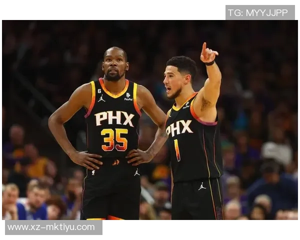 布克坦言首节表现不佳罚球问题持续困扰球队需咬牙坚持 布克坦言首节表现不佳罚球问题持续困扰球队需咬牙坚持